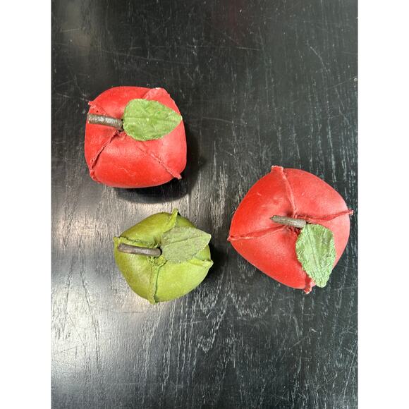 Filler Bowl Decor Apples- Set of 3- Red Green- painted fabric- Stems- Vintage - Picture 4 of 6